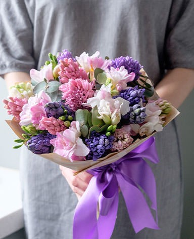 Бесплатная доставка цветов в Новоазовске